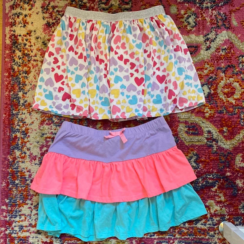 Set of 2 Girls Skorts Tommy Bahama and Isaac mizrahi size 10-12